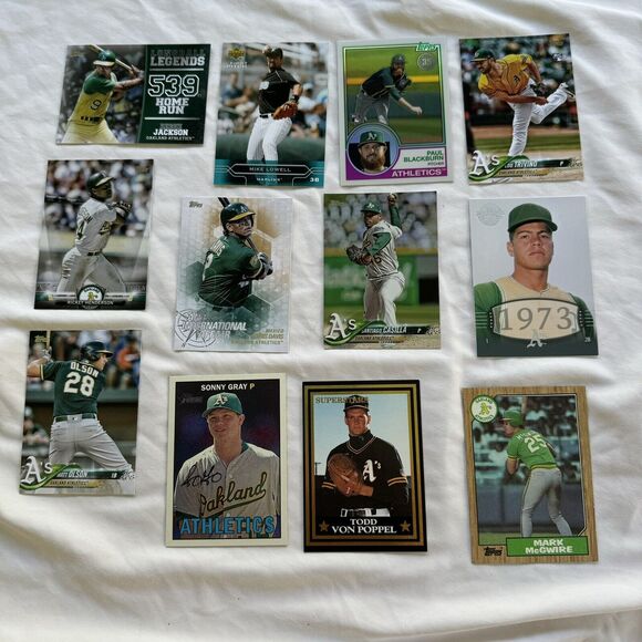 Oakland A’s Baseball 12 Card Lot NM Mark McGwire Rookie 366 Blackburn Refractor - Picture 1 of 13